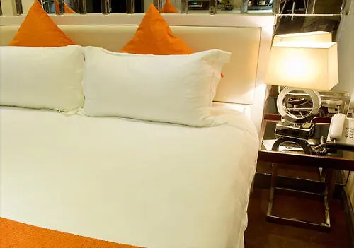 Signature Boutique Hotel Ho Chi Minh City 3*,