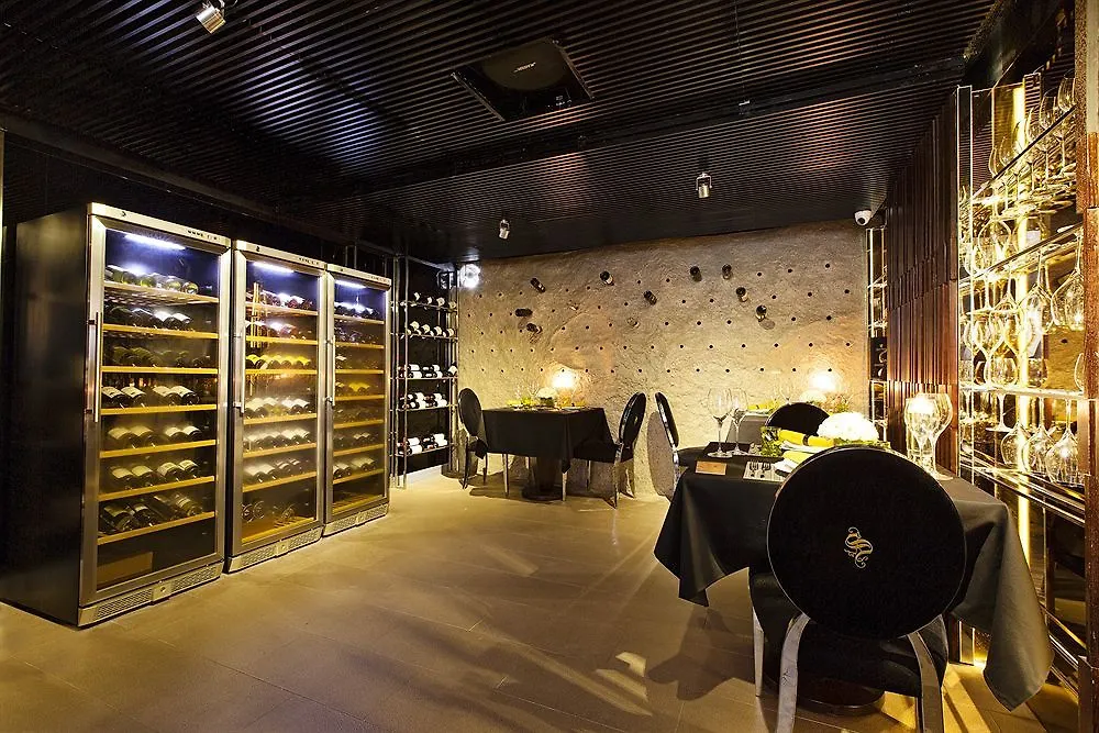 Signature Boutique Hotel Ho Chi Minh City